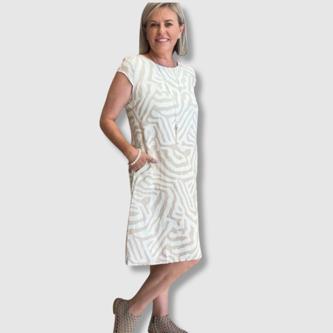 Nelia™ | Sommerkjole med rund hals og smukt print