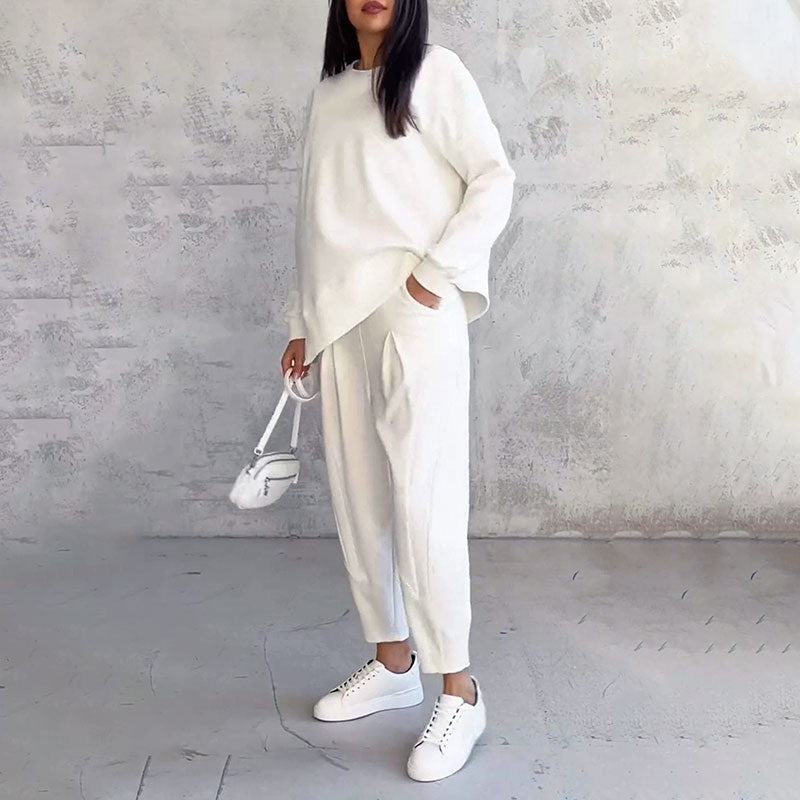 Léa™ | To-delt sæt med langærmet top og løstsiddende bukser