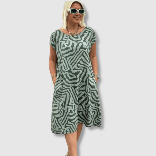 Nelia™ | Sommerkjole med rund hals og smukt print