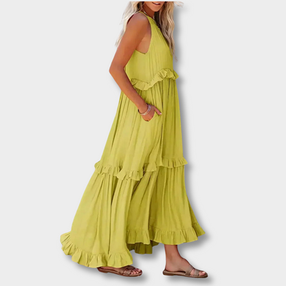 ANETA™ | Elegant ærmeløs kjole med flæser